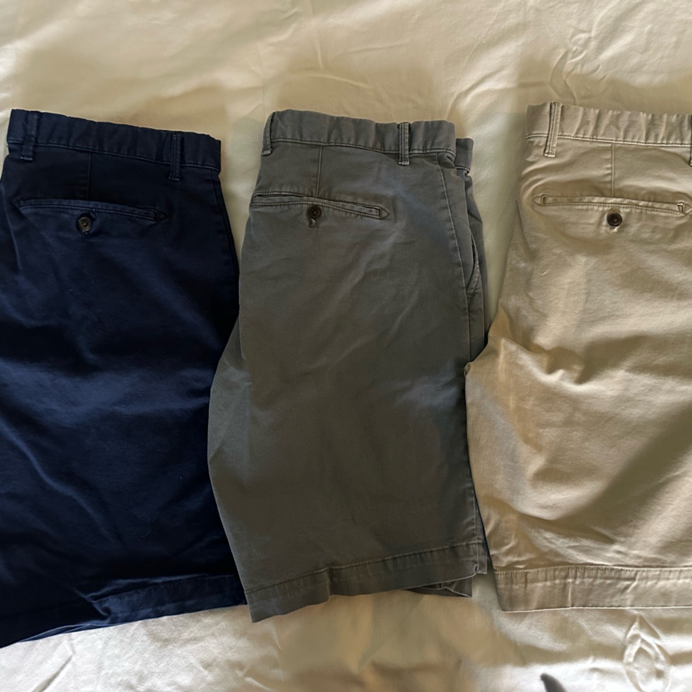 Men’s Gap Shorts - 3 Pairs all size 30 - Navy, Gray, Tan - excellent condition